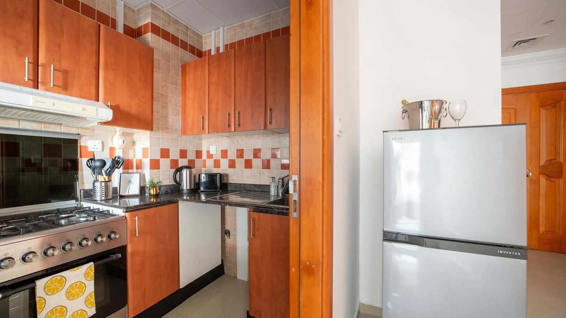 Frank Porter - Dream Tower 1 Dubai Apartment